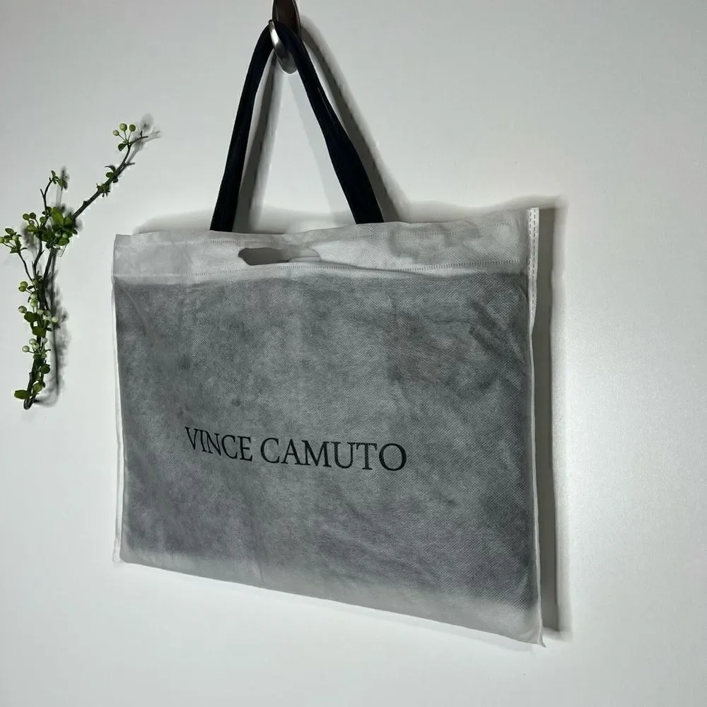 Vince Camuto vince camuto